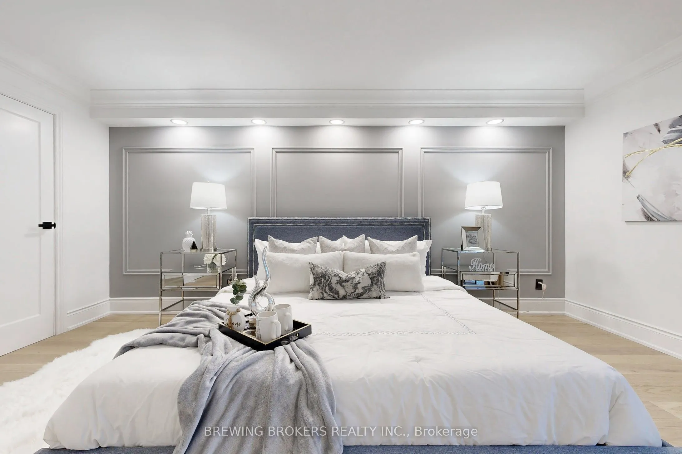 278 Bloor Street E, #1501