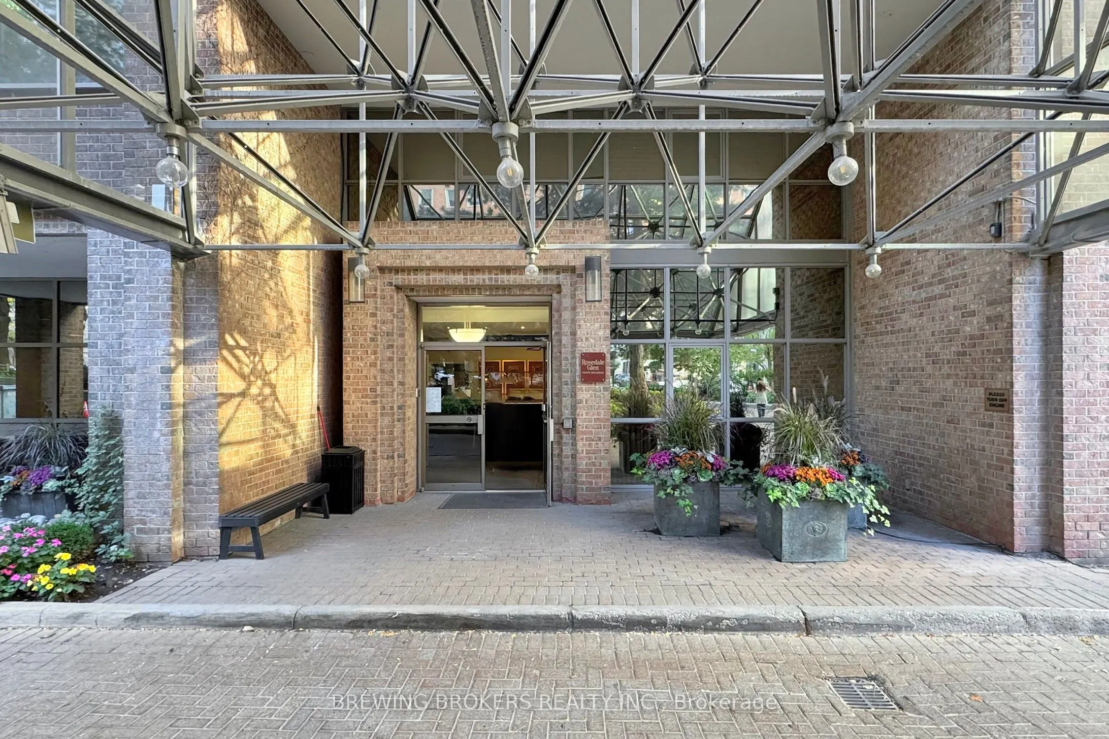 278 Bloor Street E, #1501