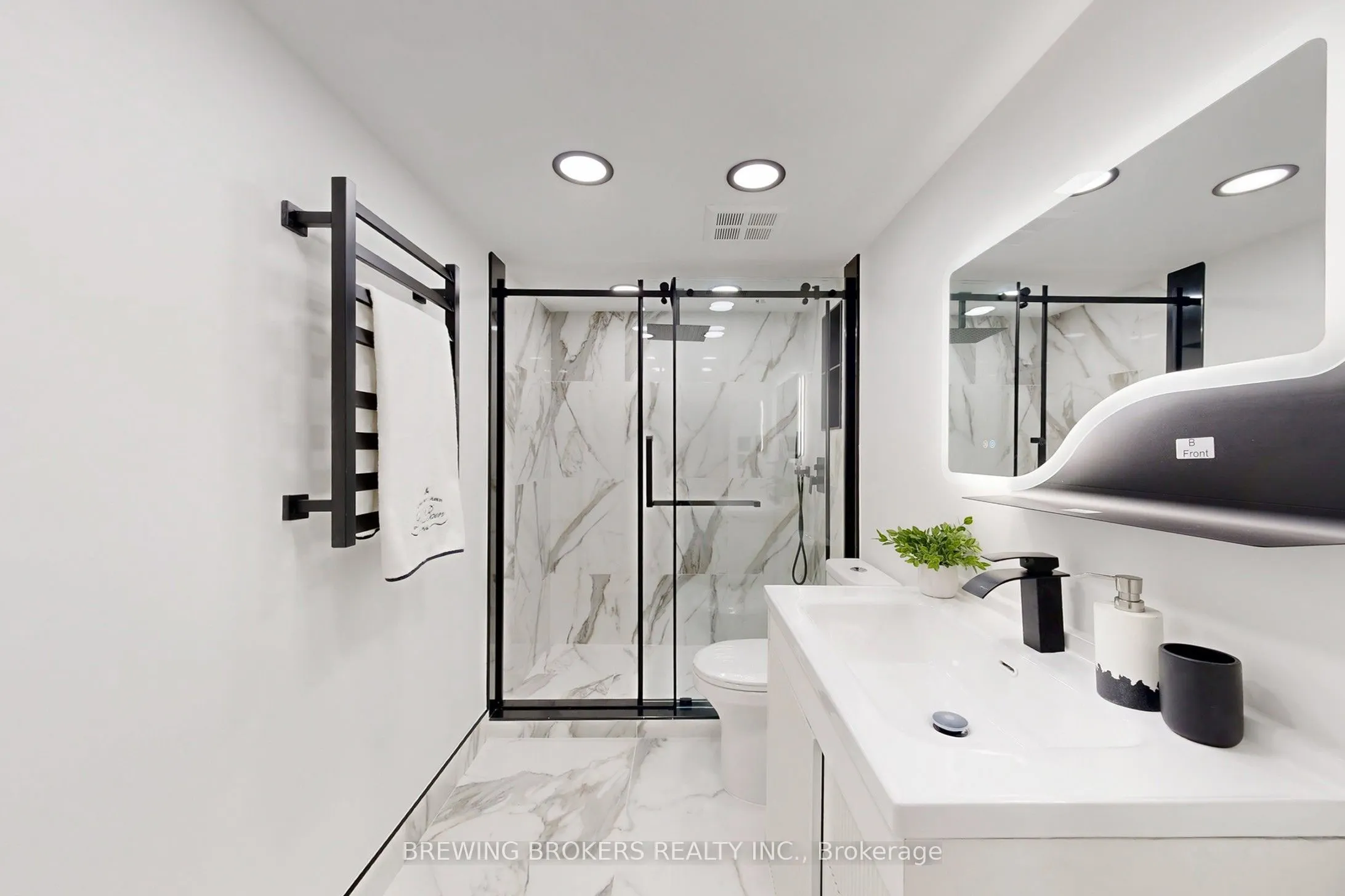 278 Bloor Street E, #1501