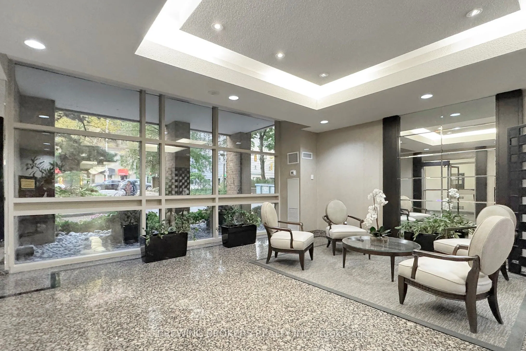 278 Bloor Street E, #1501