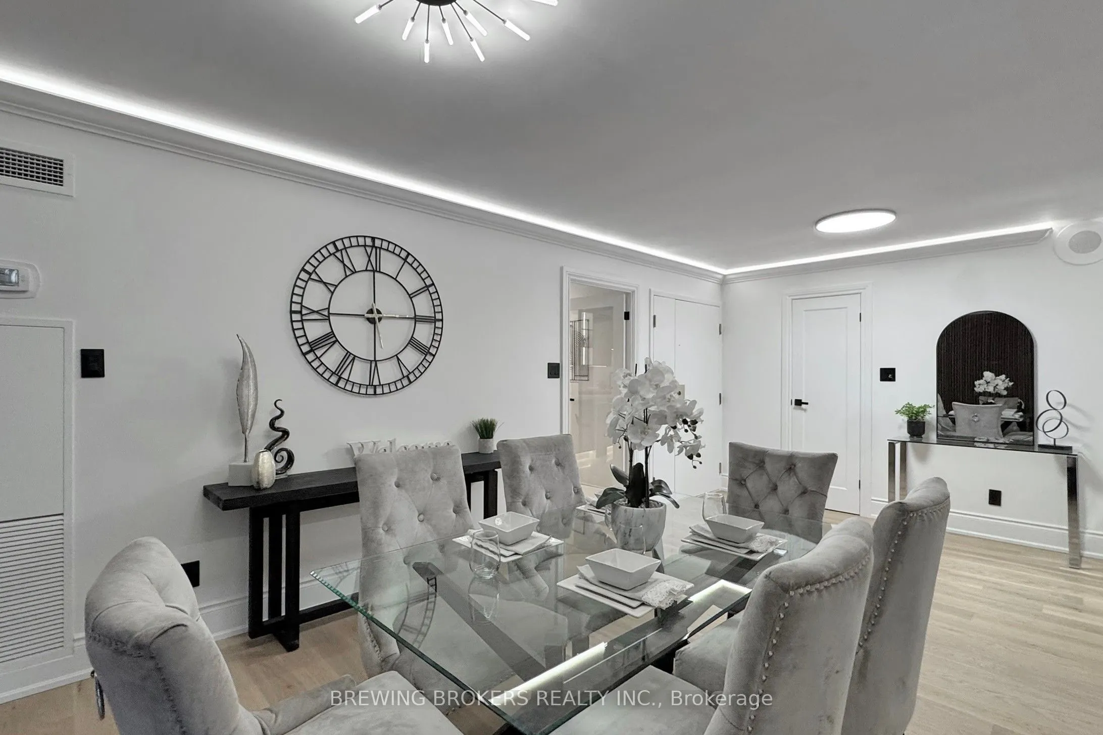 278 Bloor Street E, #1501