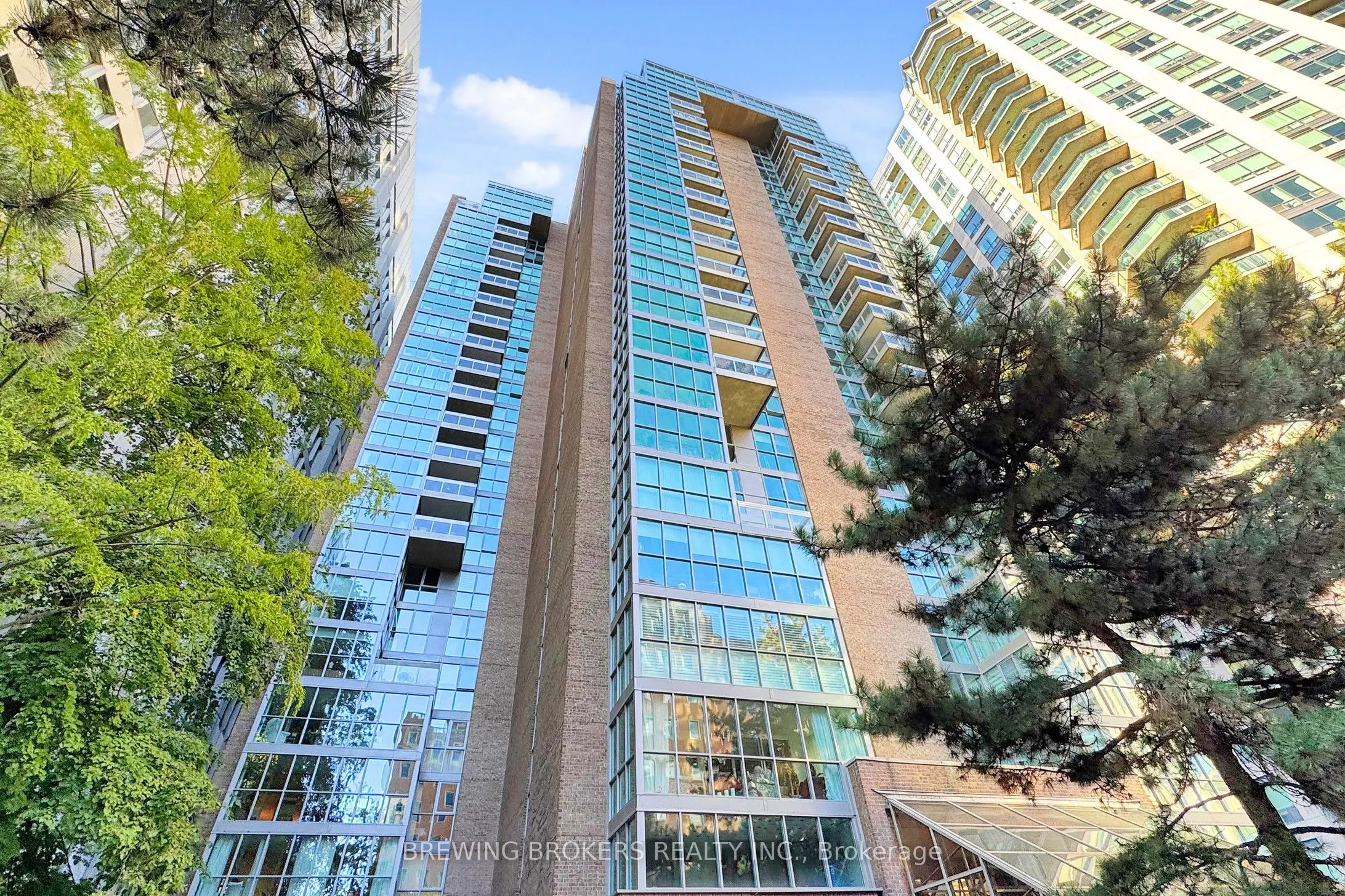278 Bloor Street E, #1501