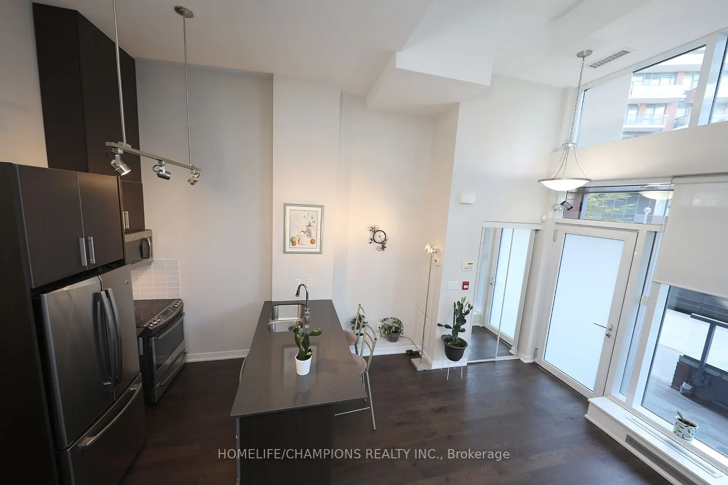 20 Bruyeres Mews, #Th10