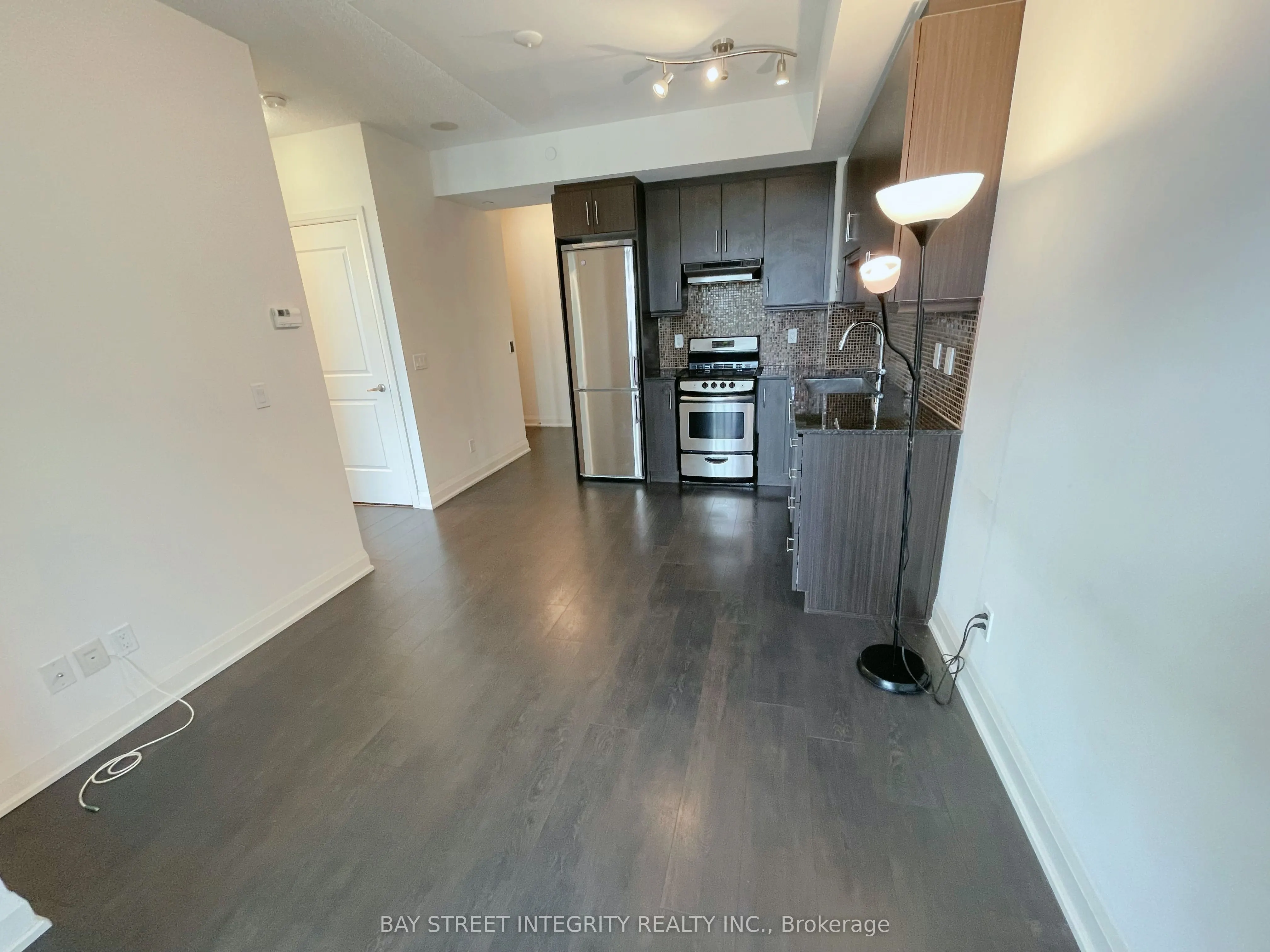 68 Canterbury Place, #701