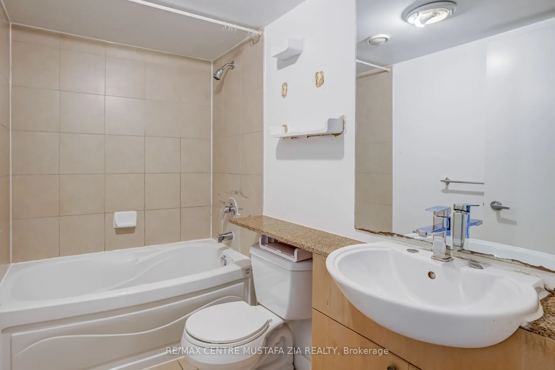 361 Front Street W, #1901