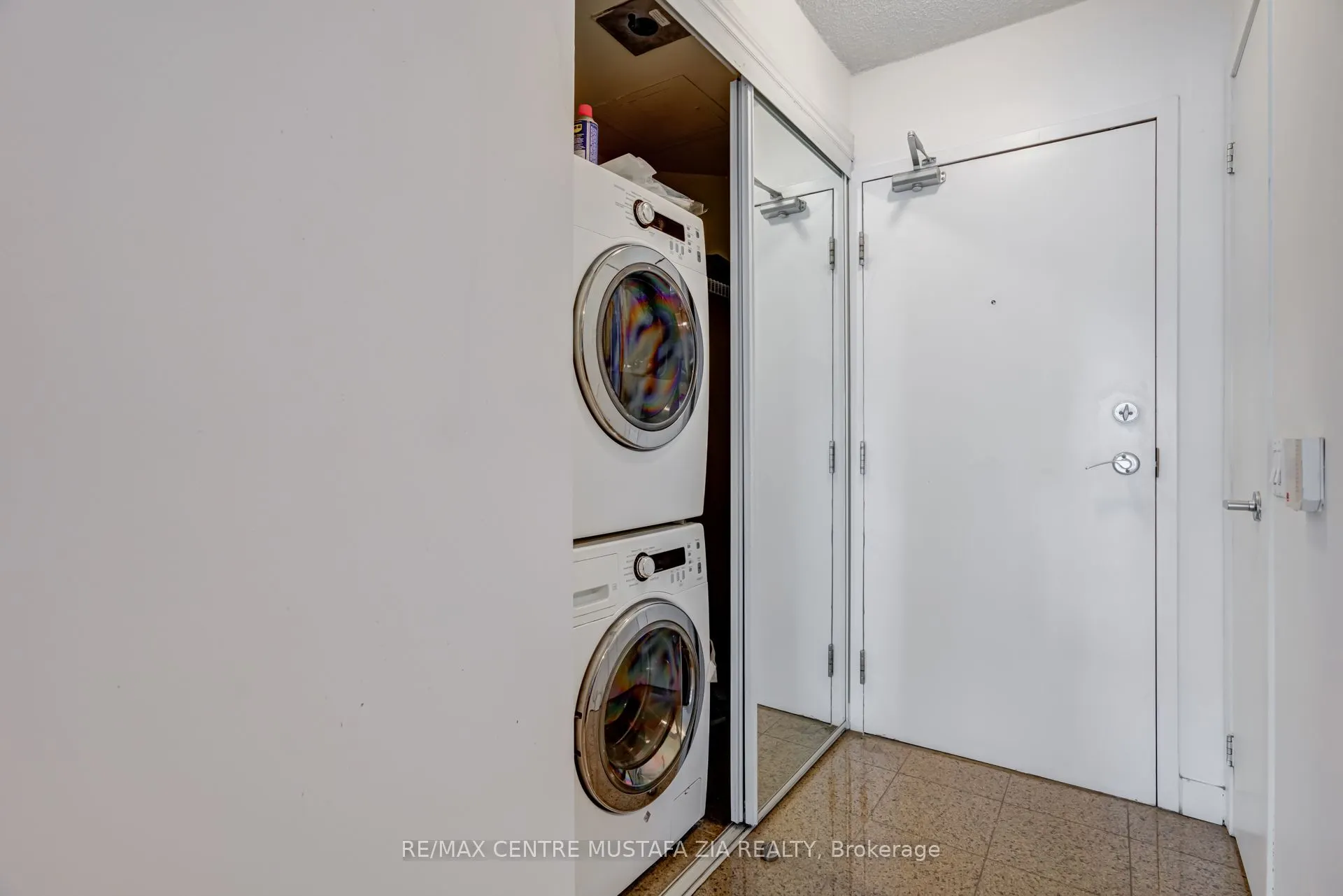 361 Front Street W, #1901