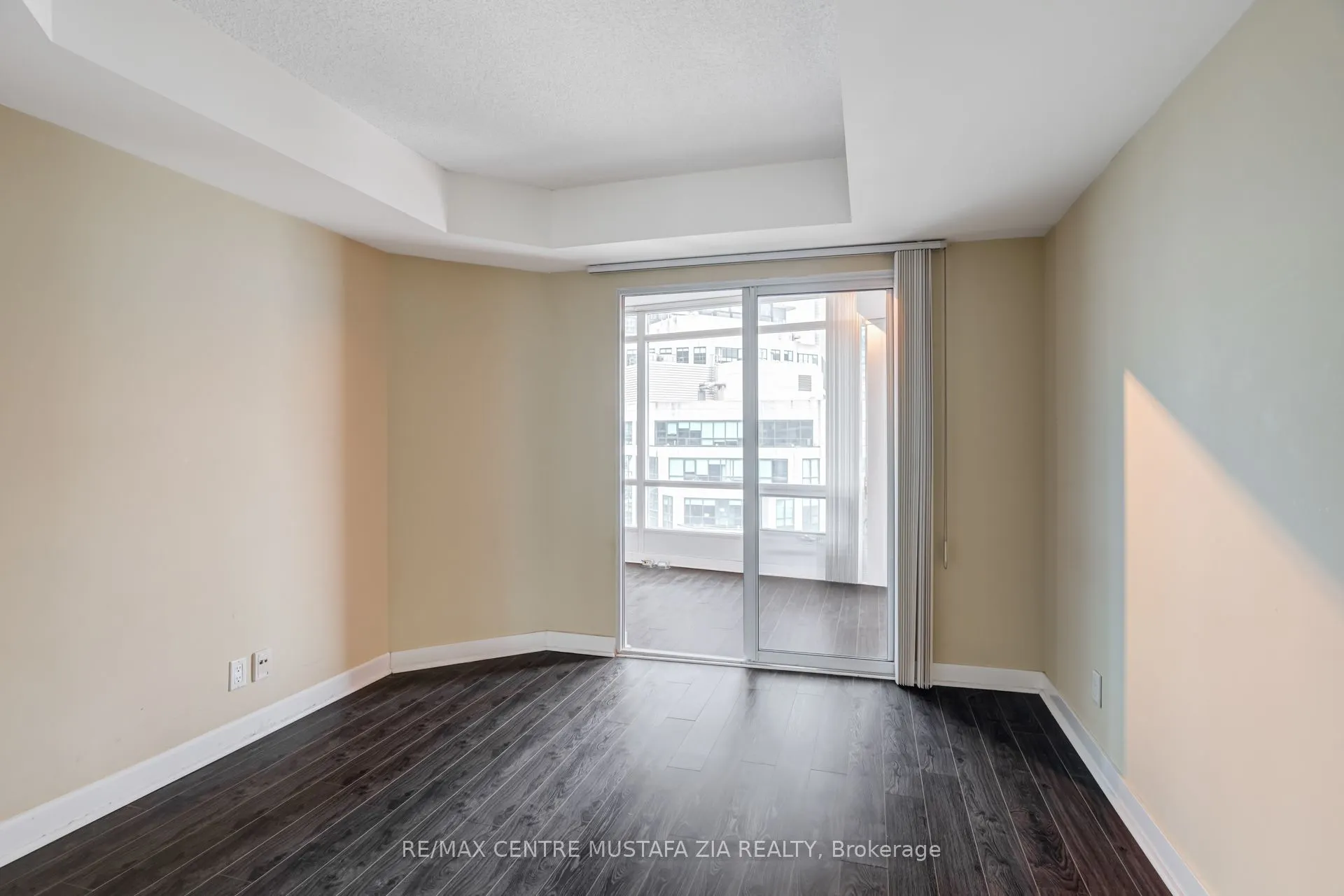 361 Front Street W, #1901