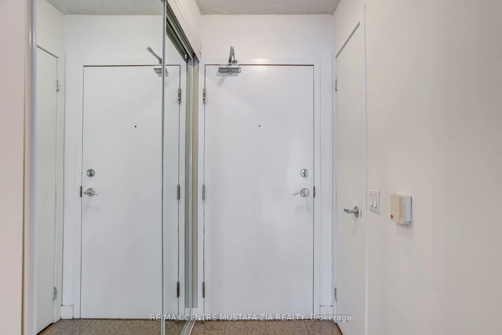 361 Front Street W, #1901