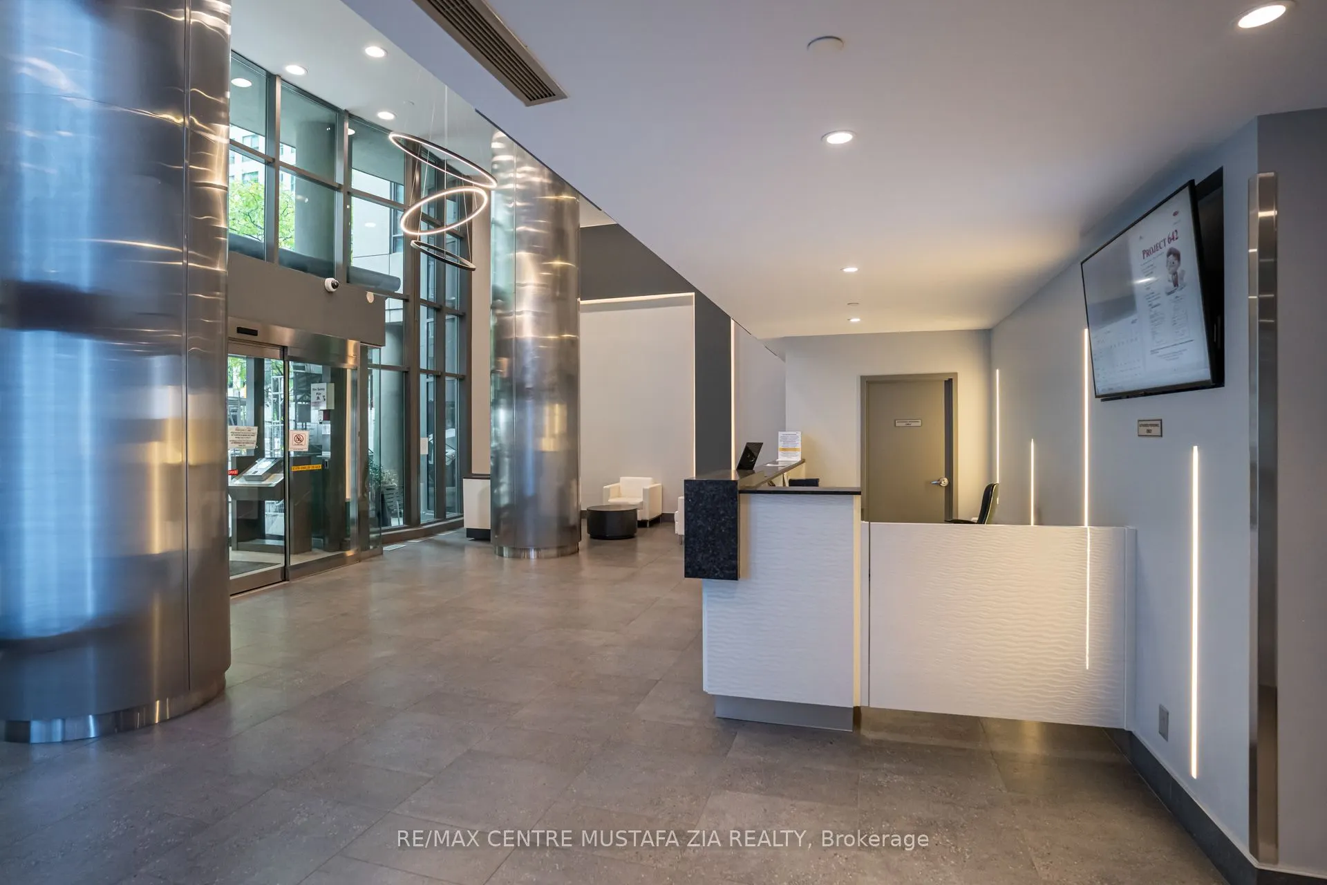 361 Front Street W, #1901