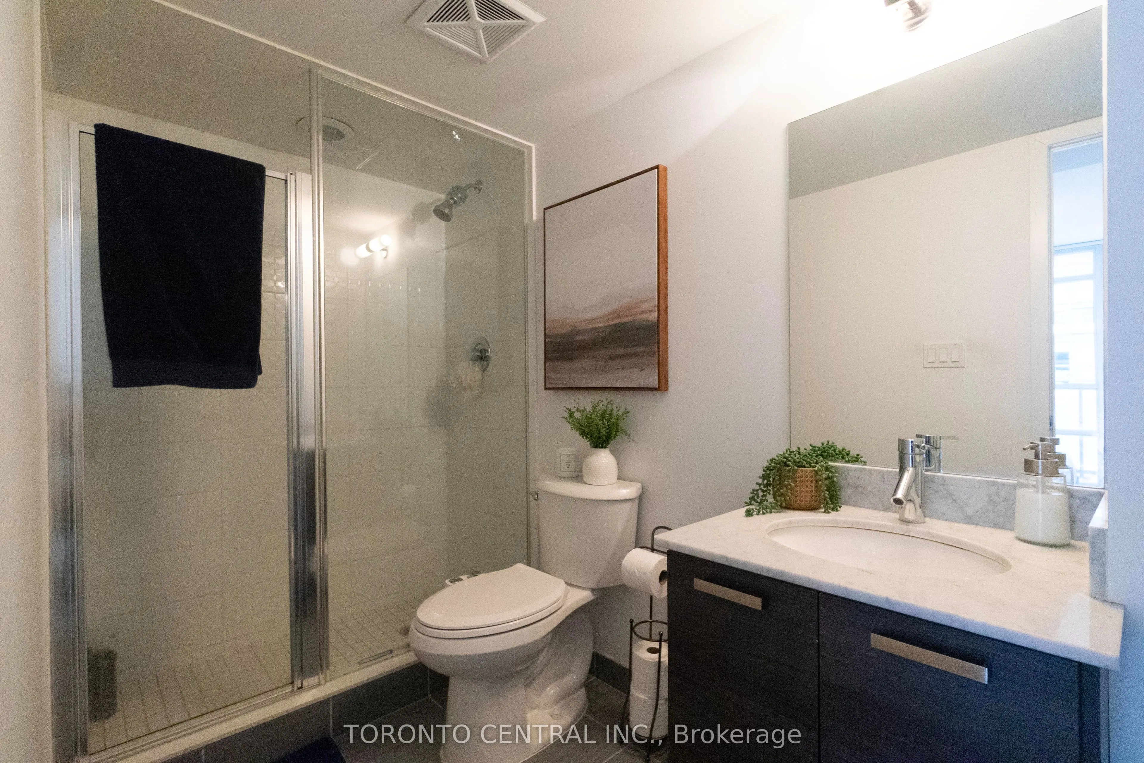 68 Abell Street, #522