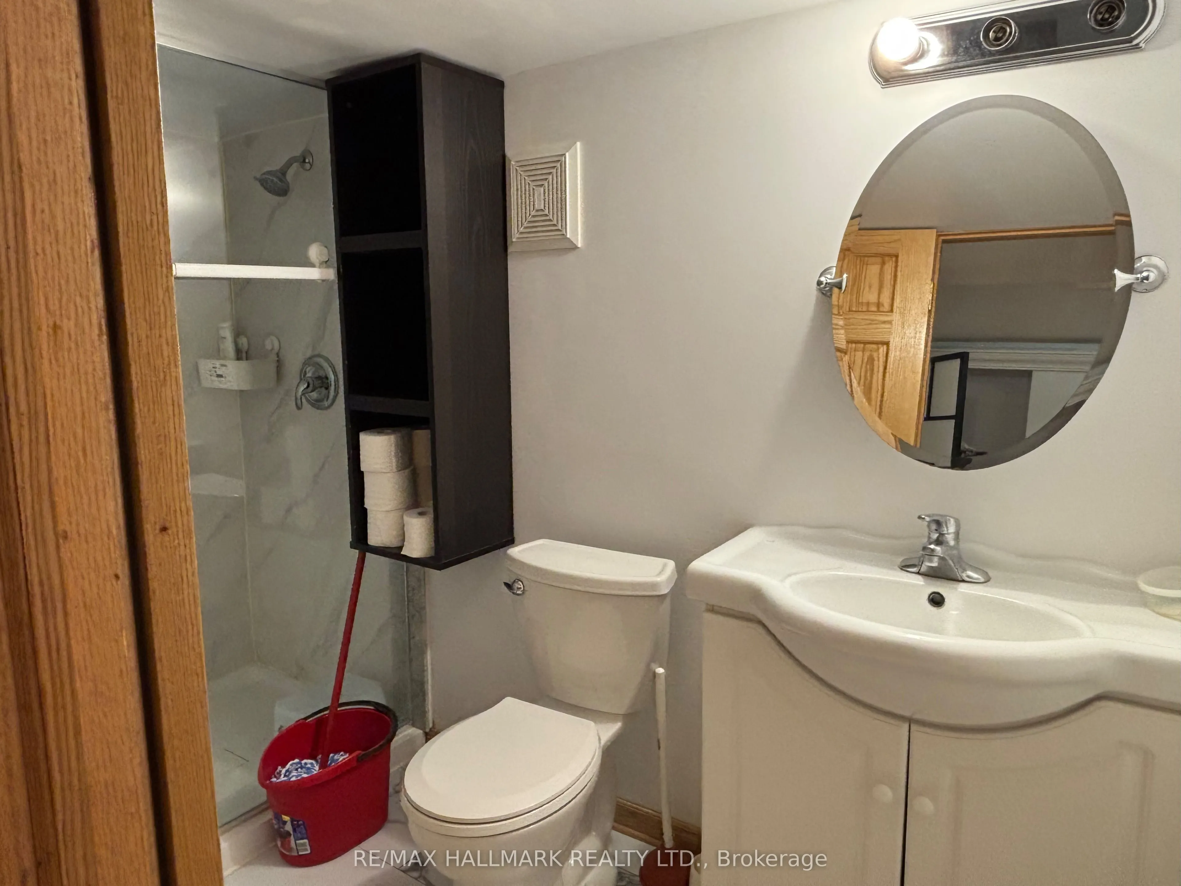 588 Spadina Avenue, #Bsmt
