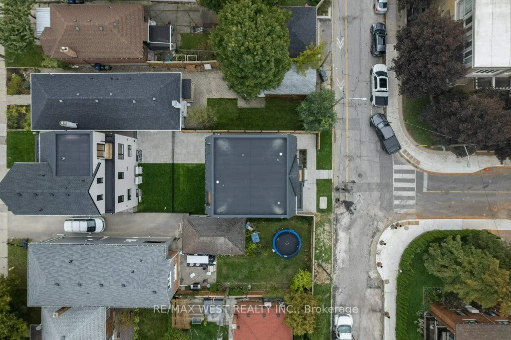 661 Winona Drive, #B