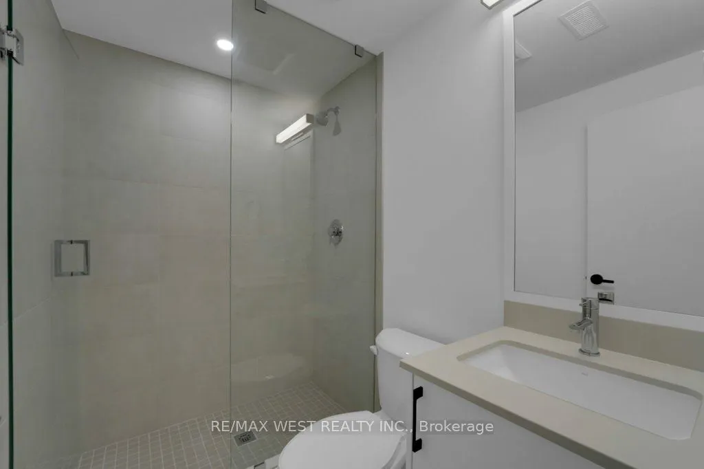 661 Winona Drive, #A