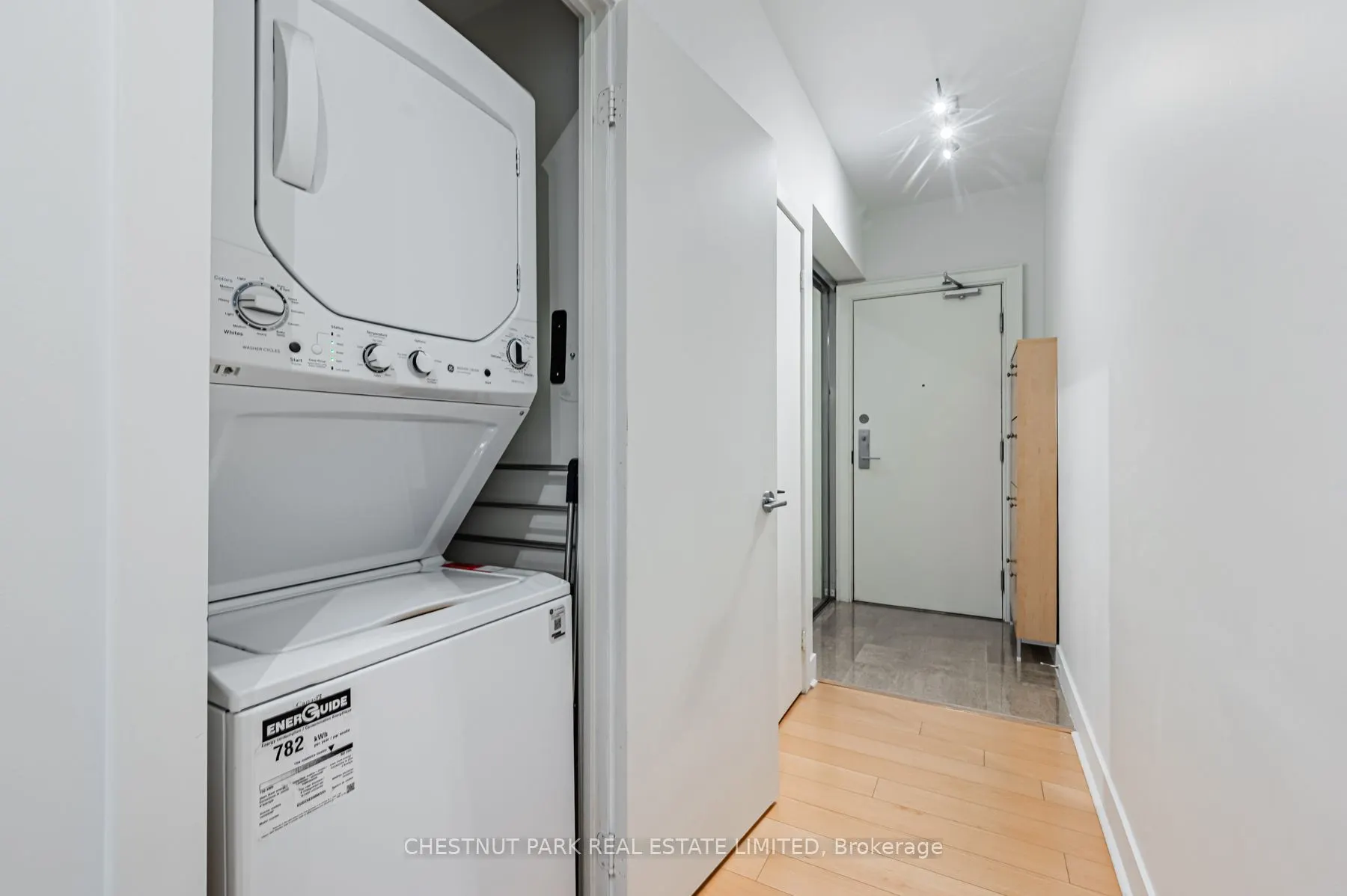 438 King Street W, #308
