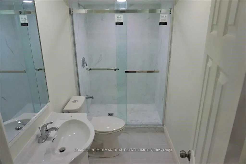 22 OTONABEE Avenue, #LOWER #B