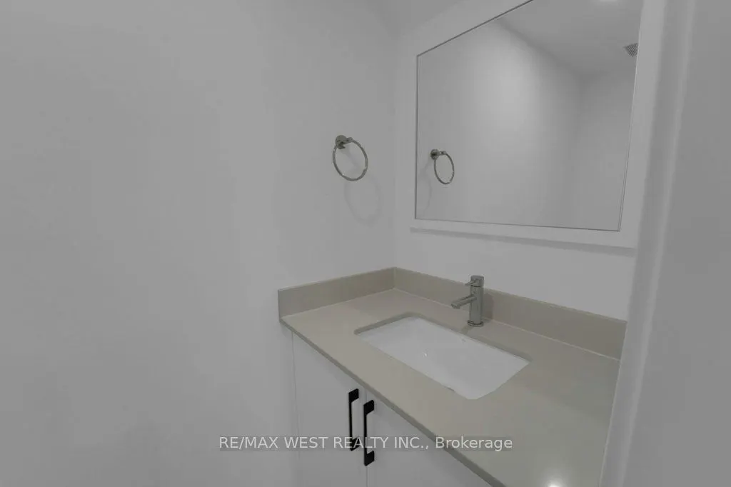 661 Winona Drive, #C