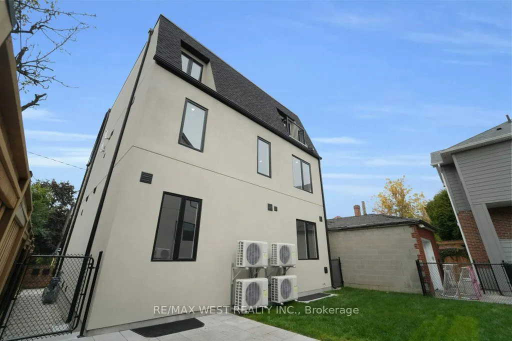 661 Winona Drive, #C