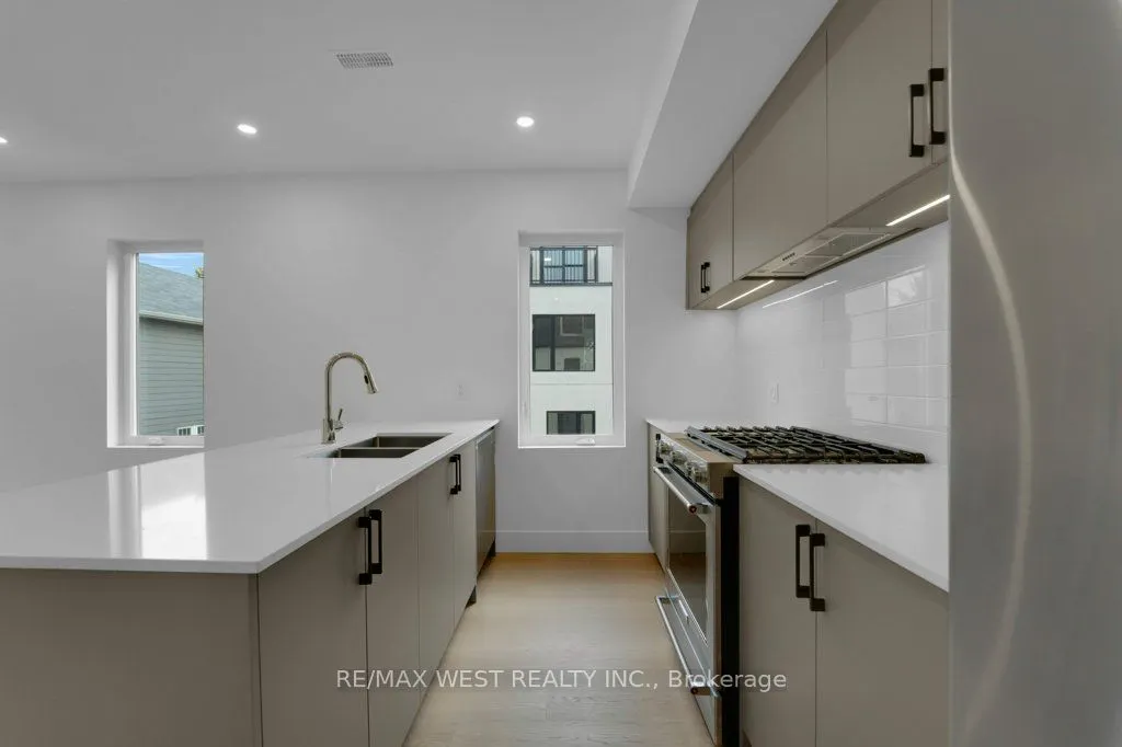 661 Winona Drive, #C