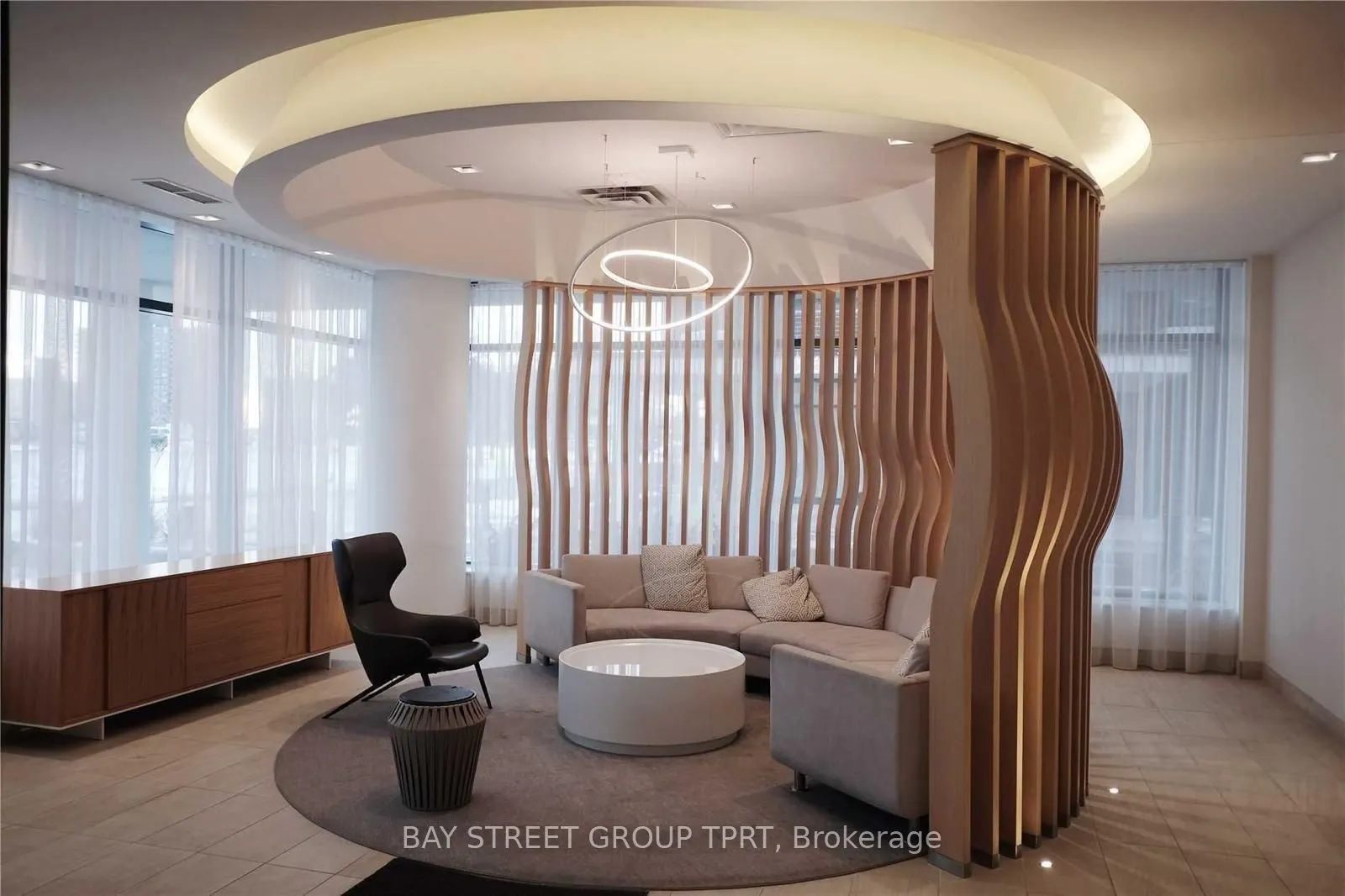150 Fairview Mall Drive, #1702