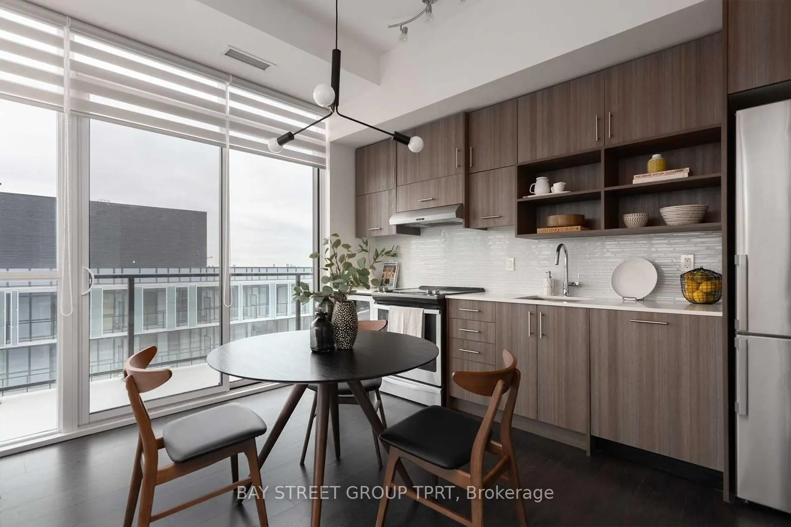 150 Fairview Mall Drive, #1702