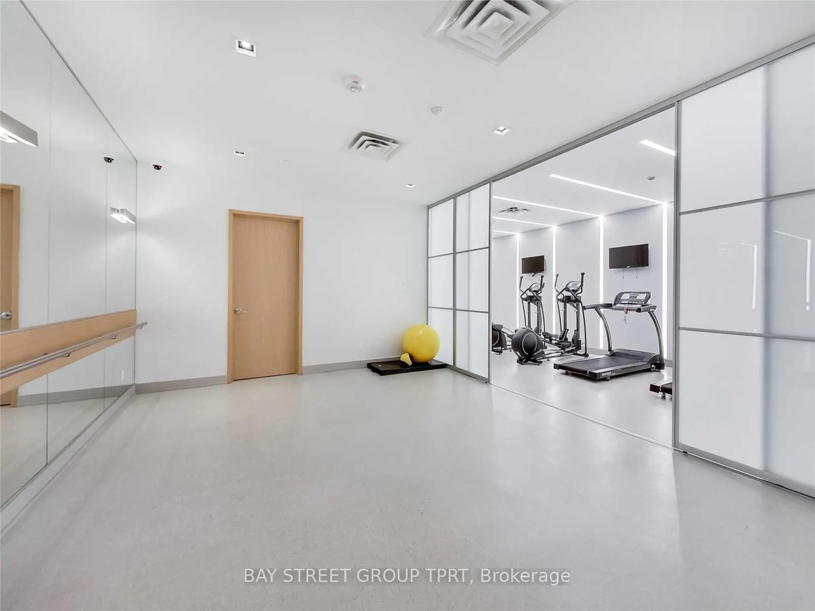 150 Fairview Mall Drive, #1702