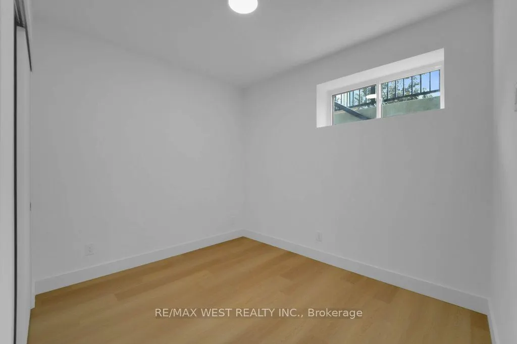 661 Winona Drive, #D