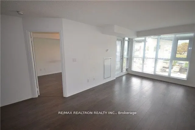35 Bastion Street, #623