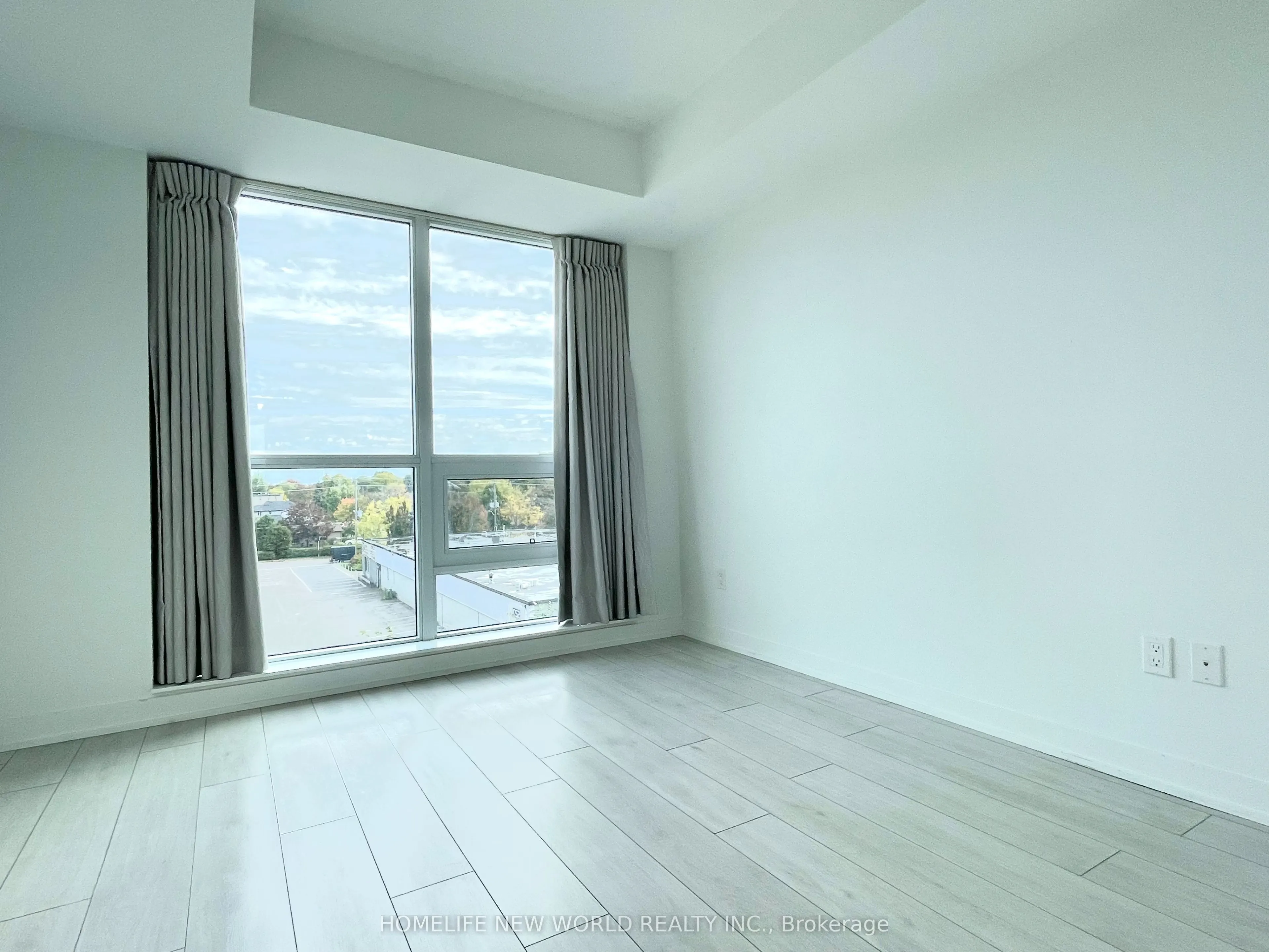 31 Tippett Road, #415