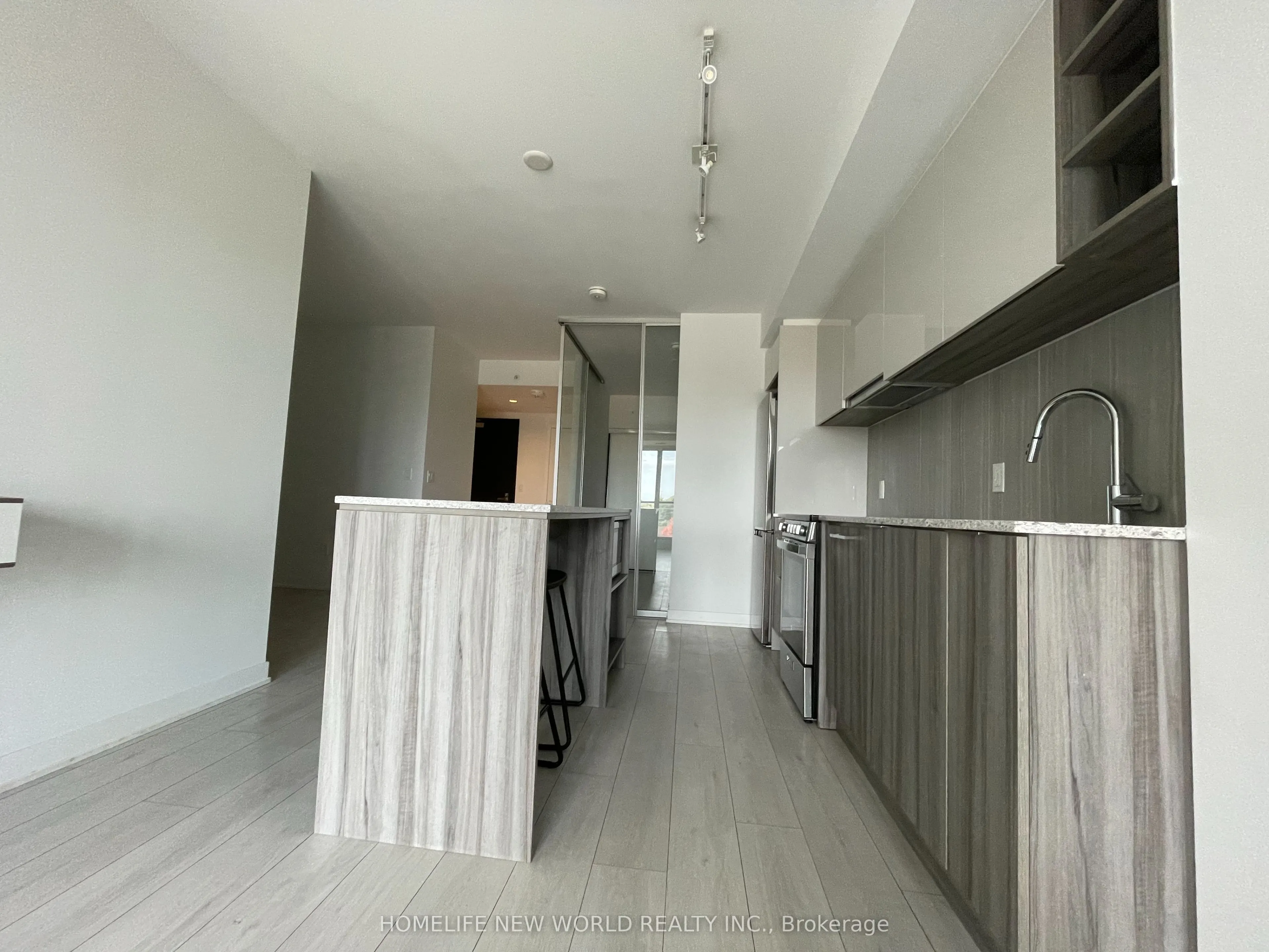 31 Tippett Road, #415