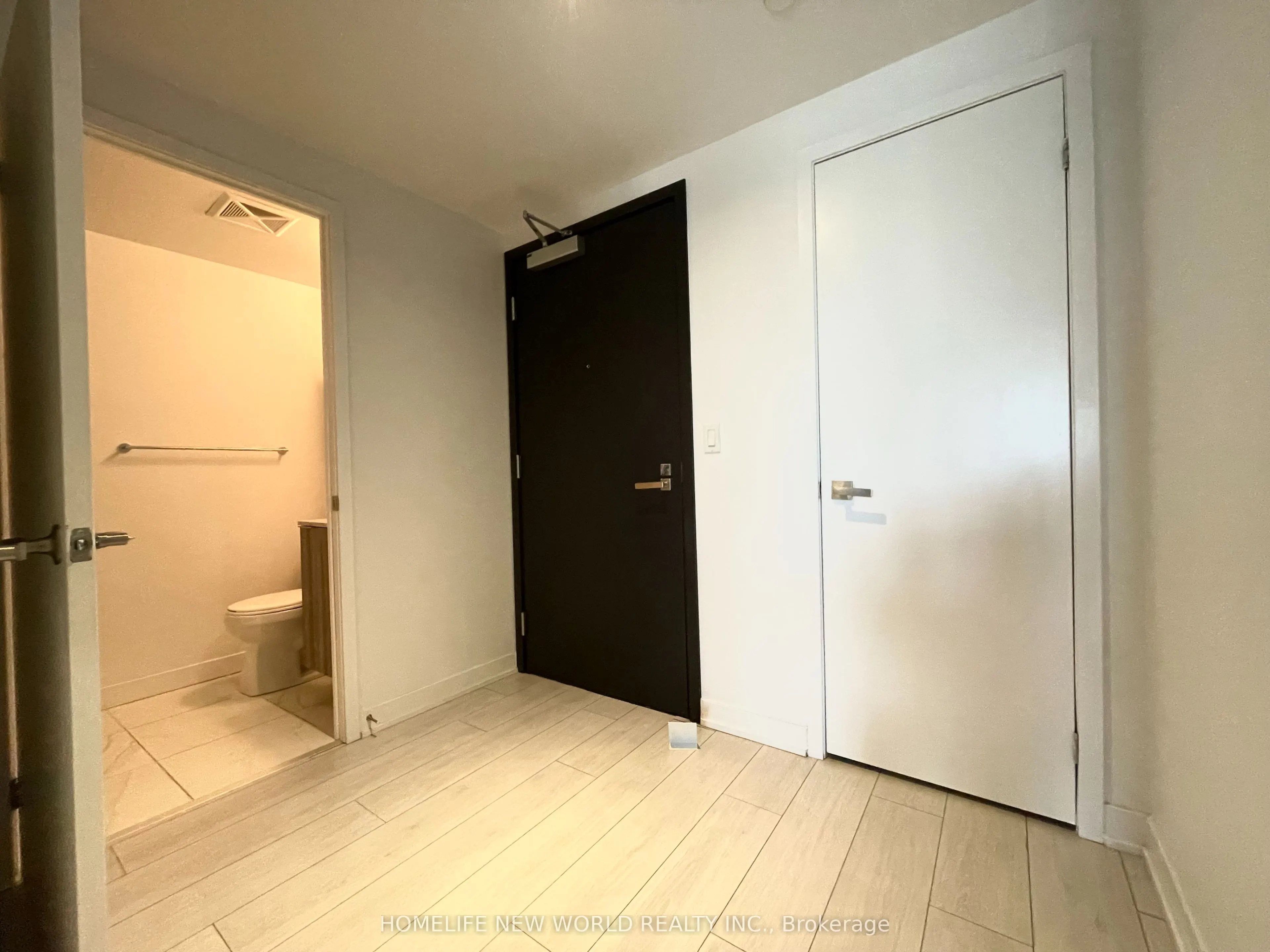 31 Tippett Road, #415