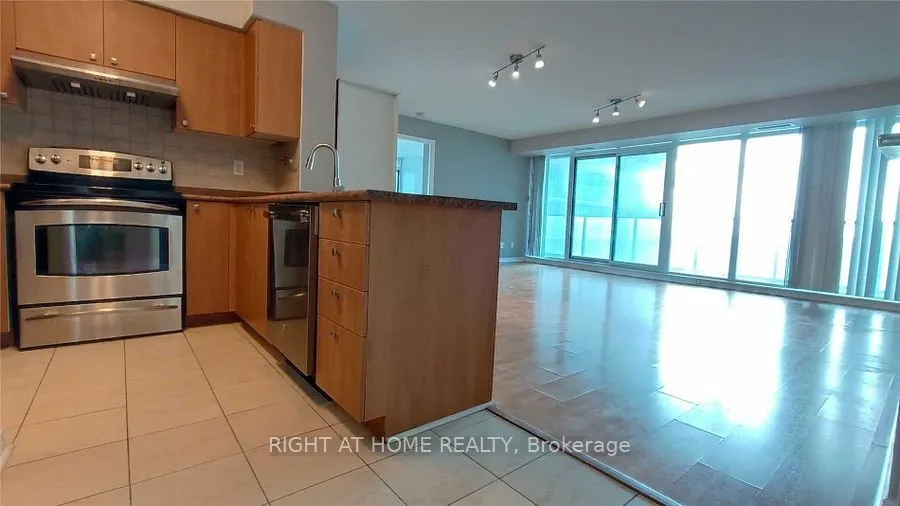 5508 Yonge Street, #1102