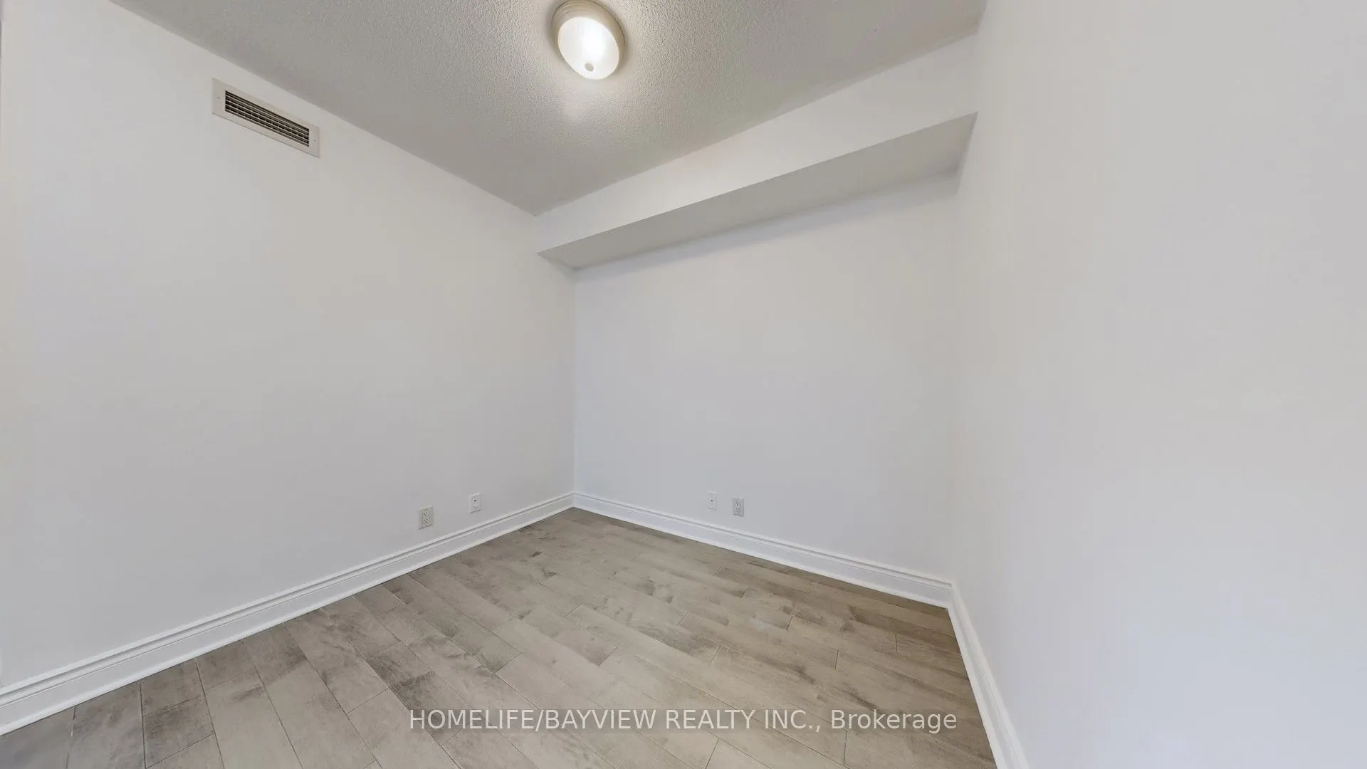 78 Harrison Garden Boulevard, #1706