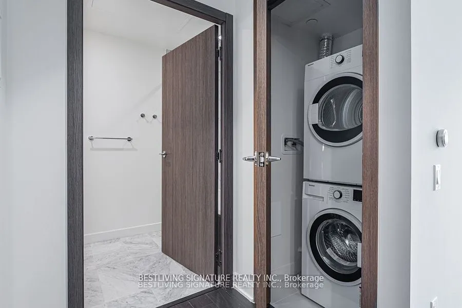 17 Bathurst Street, #3608