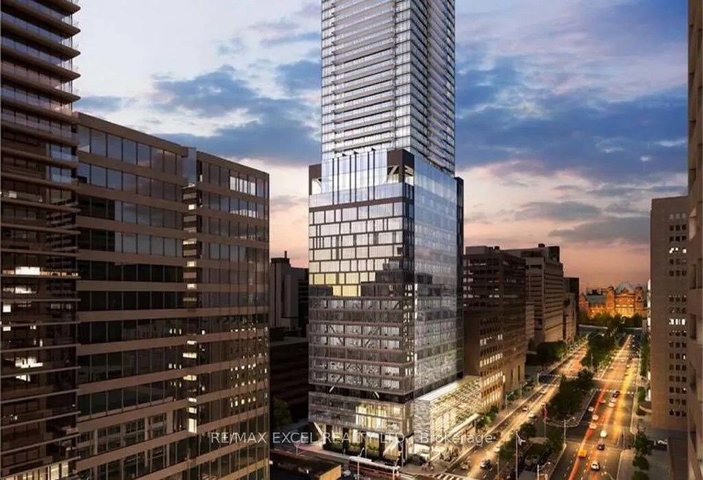 488 University Avenue, #2211