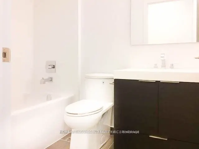 318 Richmond Street W, #2703