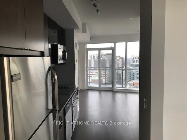 98 Lillian Street NE, #1815