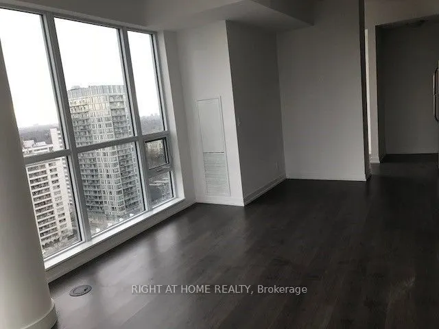 98 Lillian Street NE, #1815