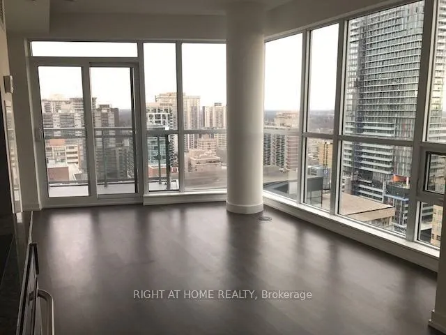 98 Lillian Street NE, #1815