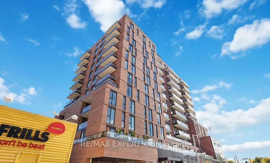 185 Alberta Avenue, #709