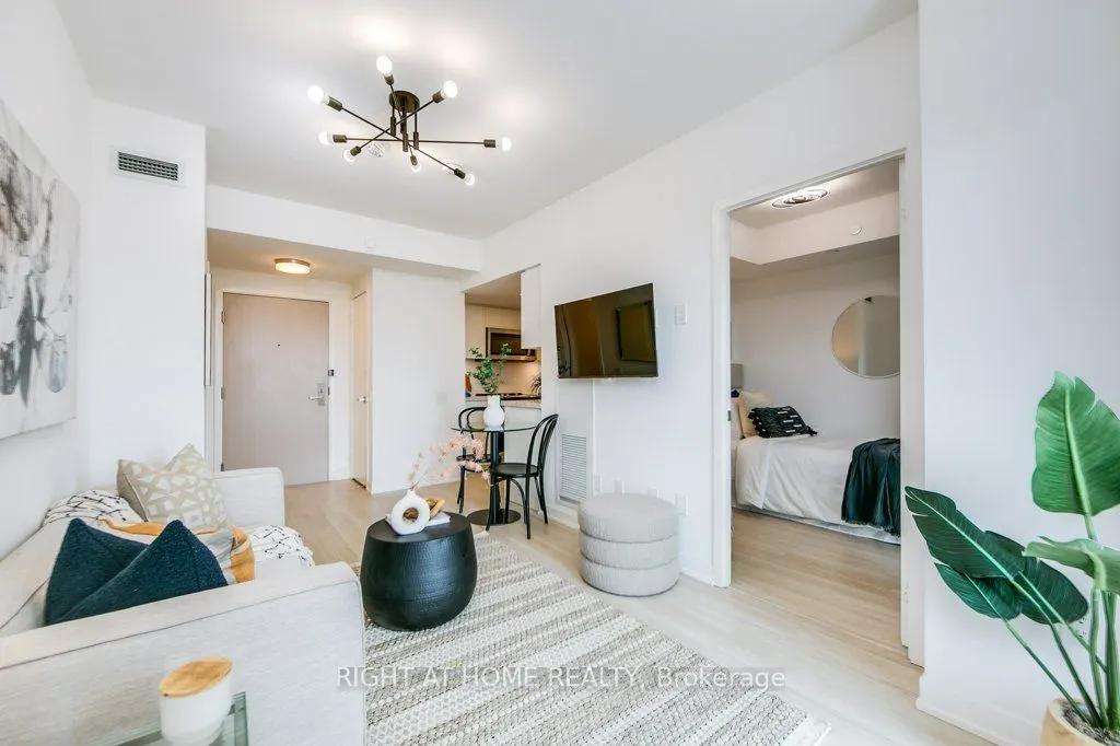 500 Wilson Avenue, #701