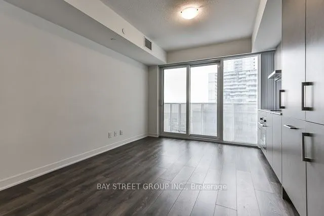88 Harbour Street, #4811