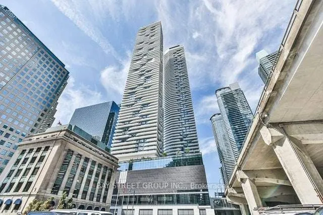 88 Harbour Street, #4811