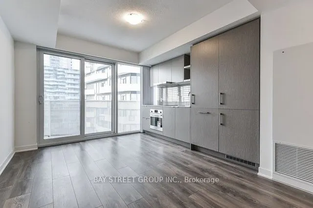 88 Harbour Street, #4811