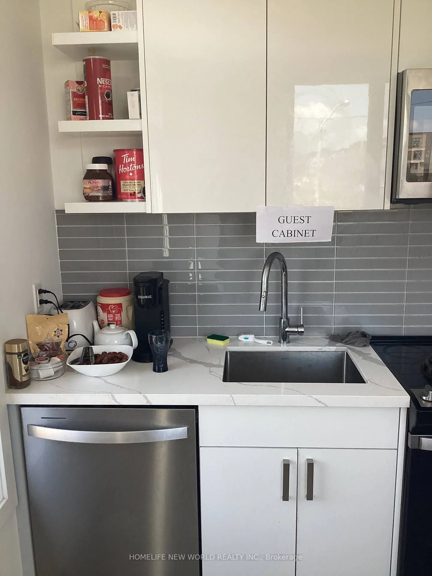 72 Hooyo Terrace, #Room 1