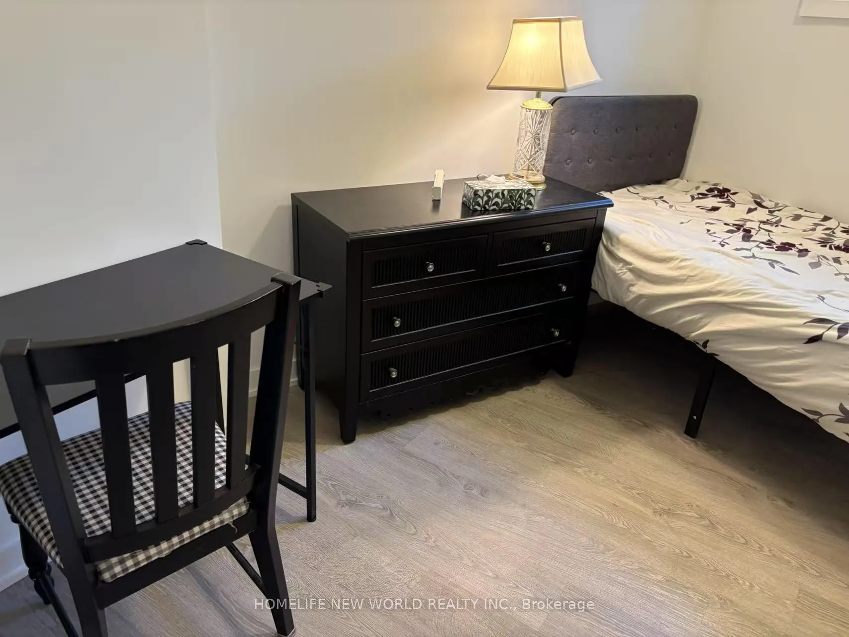 72 Hooyo Terrace, #Room 2