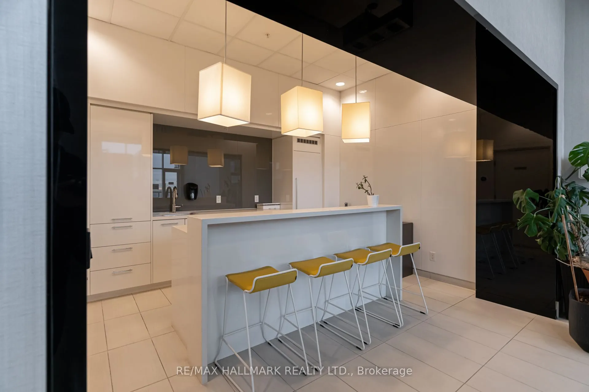 120 Bayview Avenue, #S513