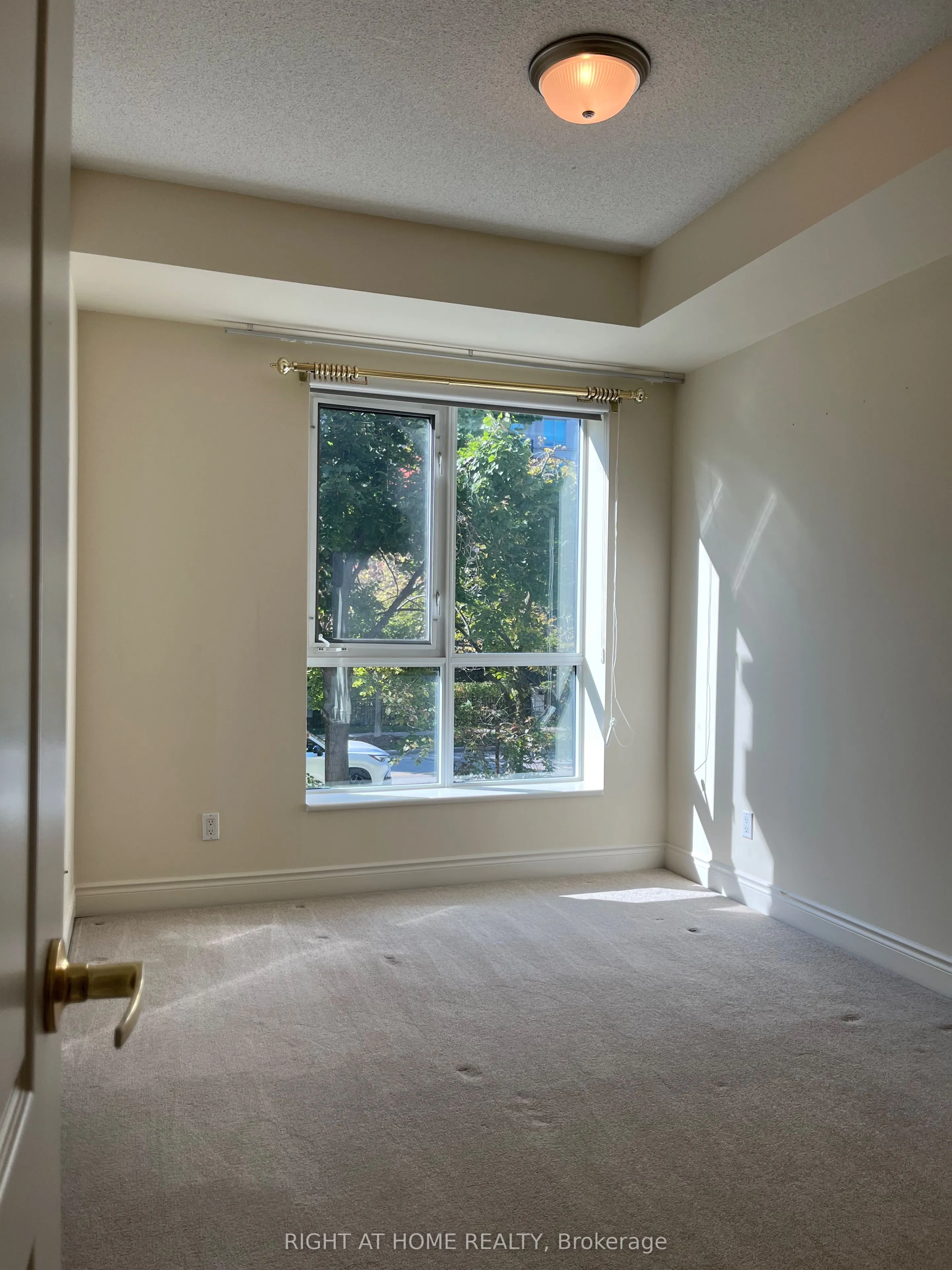 11 William Carson Crescent, #216