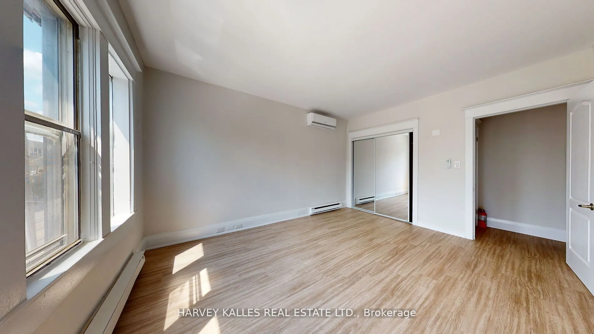 1065 Bathurst Street, #1