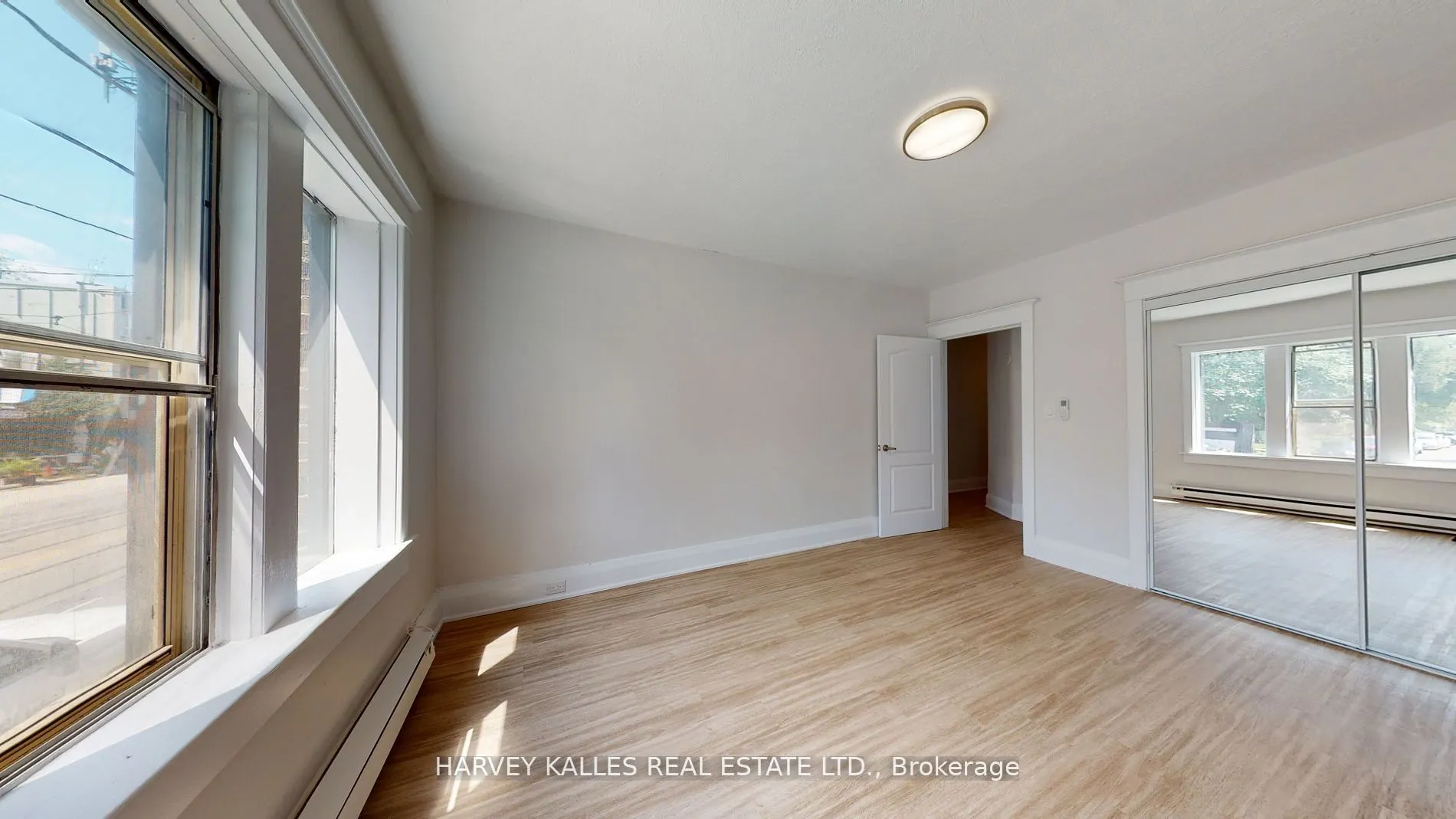 1065 Bathurst Street, #1
