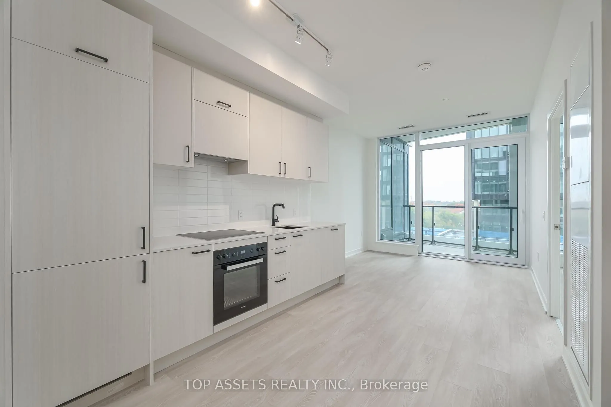 1 Kyle Lowry Road, #626